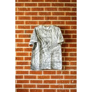 Pyramid Country Skateboards Rare Gray Swirl Shirt Mens M All Over Dye Stone Star